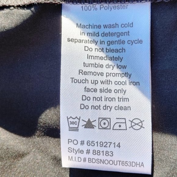 HTF Canada Post Letter Carrier Windbreaker BNWT XL - CORE 365 Wind Breaker - Picture 5 of 8